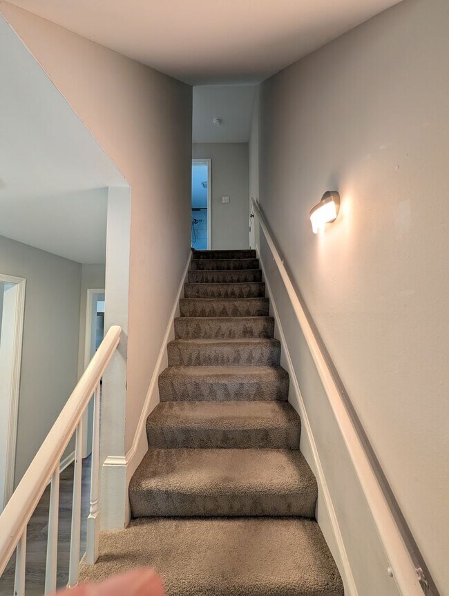 Building Photo - POCAHONTAS VILLAGE