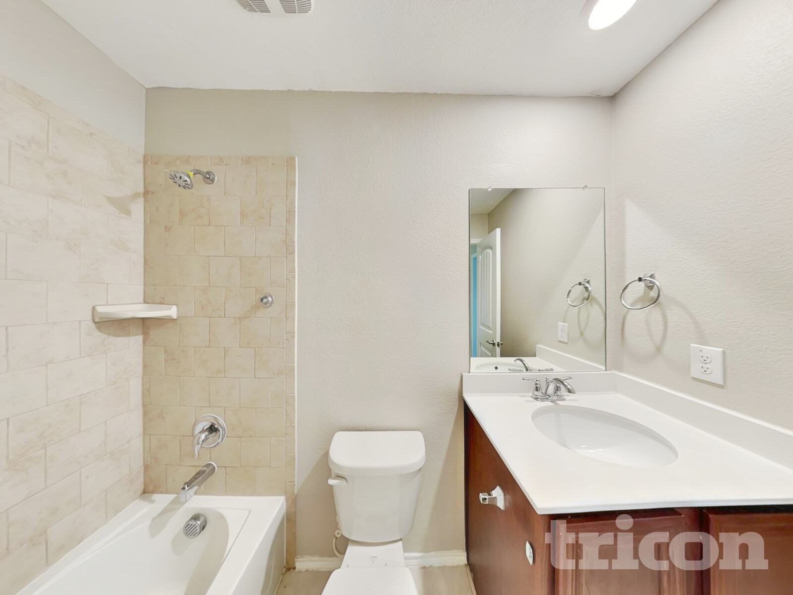 Building Photo - 1908 Parkside Mews