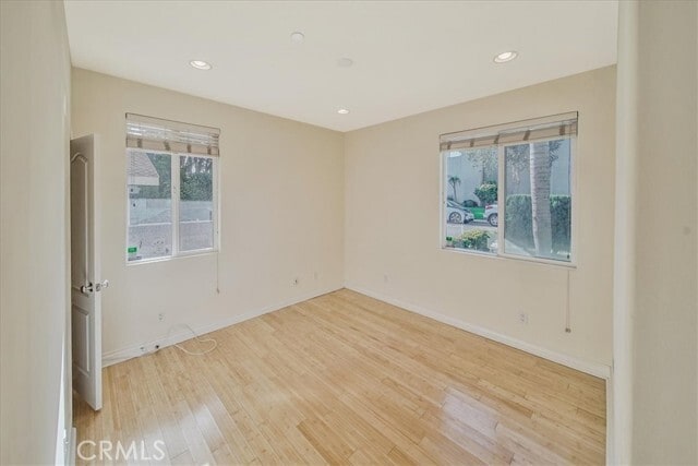 Building Photo - 2109 Vanderbilt Ln