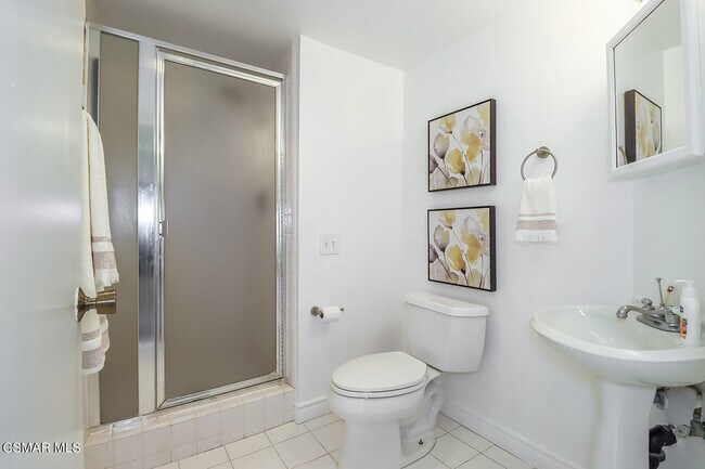 Building Photo - 4082 Avenida Verano