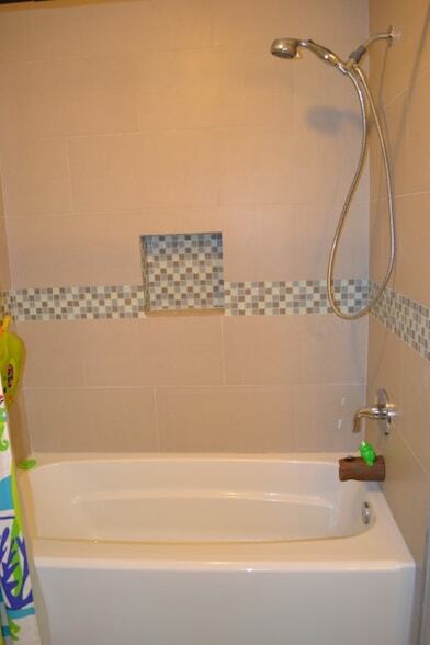 Building Photo - 43 Hickory Oak Dr