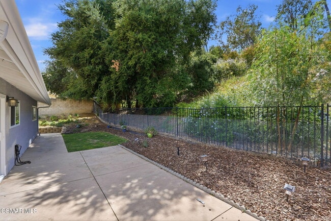 Building Photo - 30845 Catarina Dr
