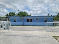 Building Photo - 22300 SW 117th Ave