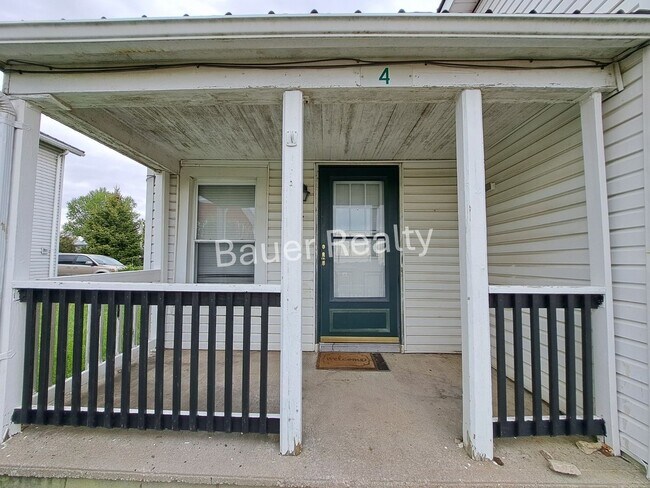 Building Photo - lh4