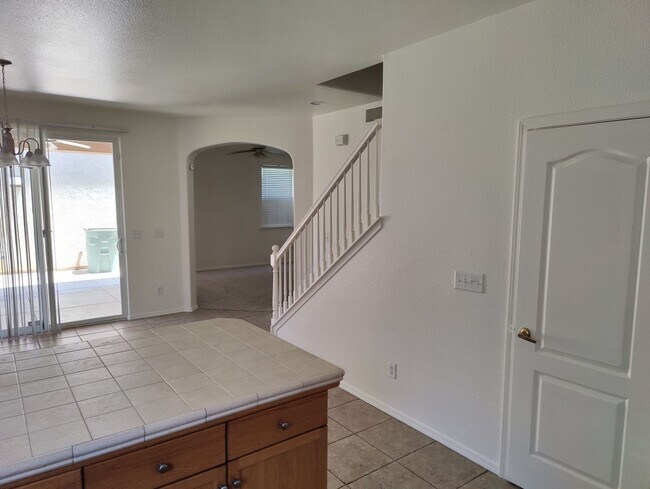 Building Photo - Great Location in Clovis !