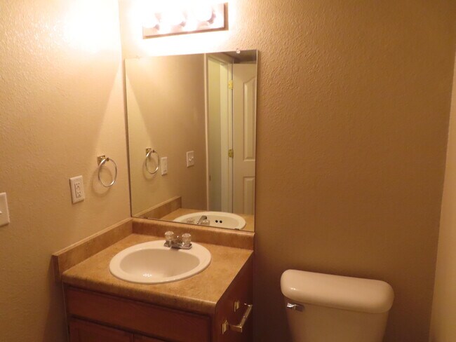 Building Photo - 14246 Gil Reyes Dr