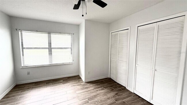 Building Photo - 3237 Vishaal Dr
