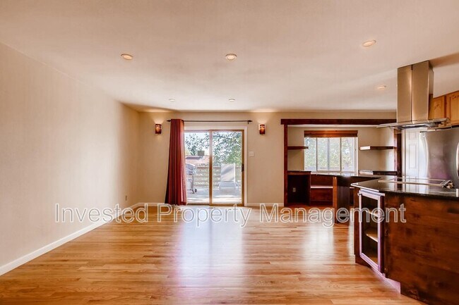 Building Photo - 13787 W Asbury Dr