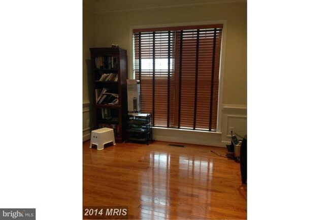 Building Photo - 22269 Mayburgh Terrace