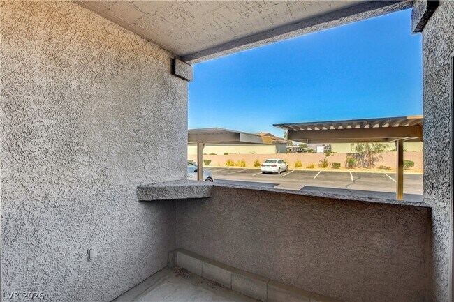 Building Photo - 45 Maleena Mesa St