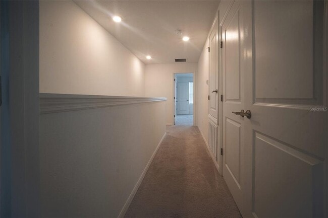 Building Photo - 3208 Skyline Lp