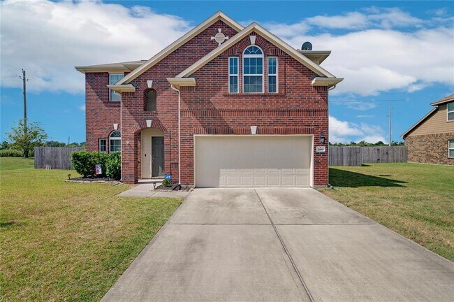 Building Photo - 2109 Ruby Dr