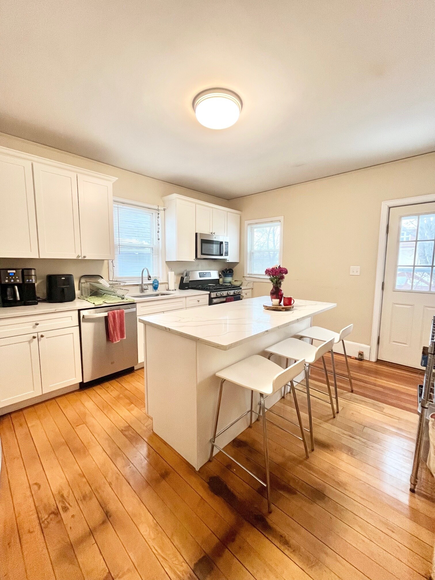 Building Photo - 50 Atkins St