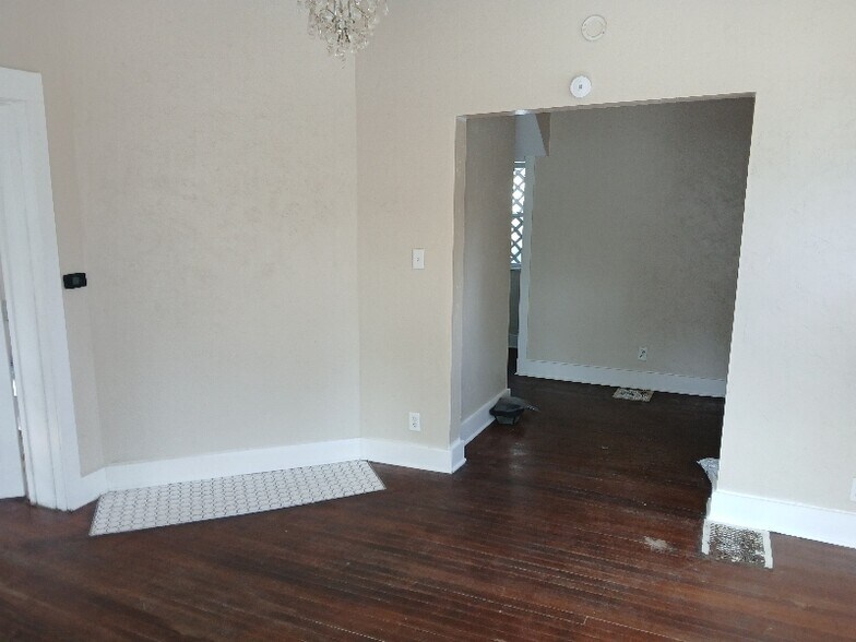 Building Photo - 1504 Arlington Ave