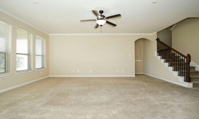 Building Photo - 13827 Slate Mountain Ln