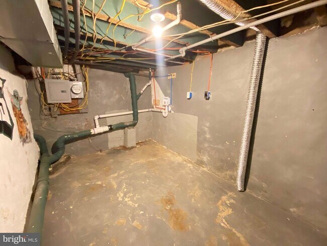 Building Photo - 2848 N Lee St