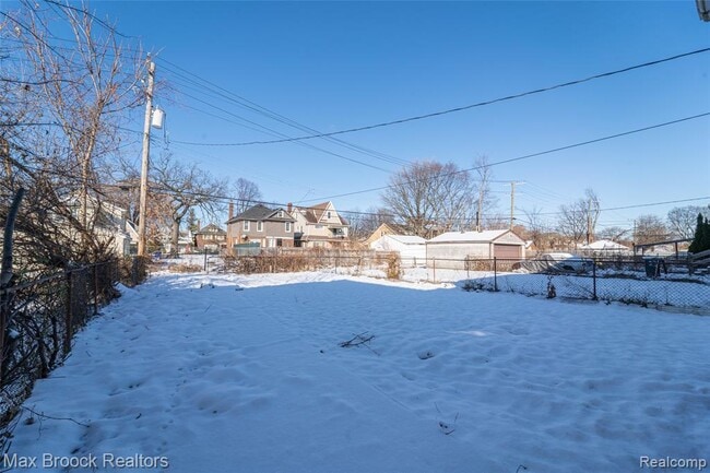 Building Photo - 3266 Collingwood St