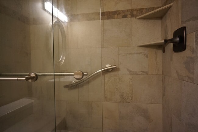 Building Photo - 1922 Westlake Way