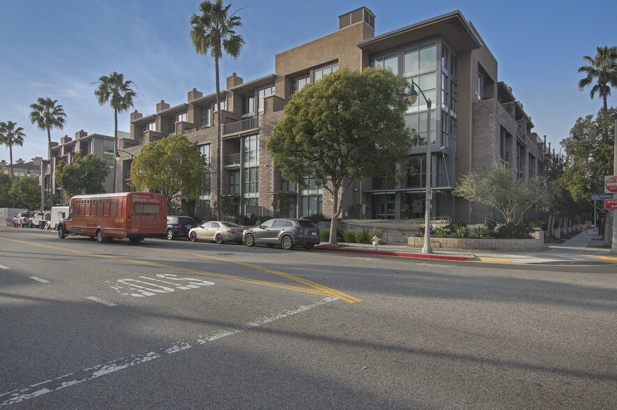 Exterior Building - 13045 Pacific Promenade
