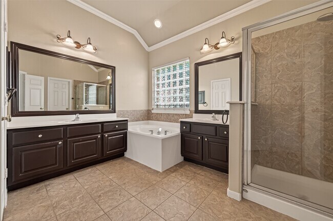 Building Photo - 4702 Autumn Orchard Ln