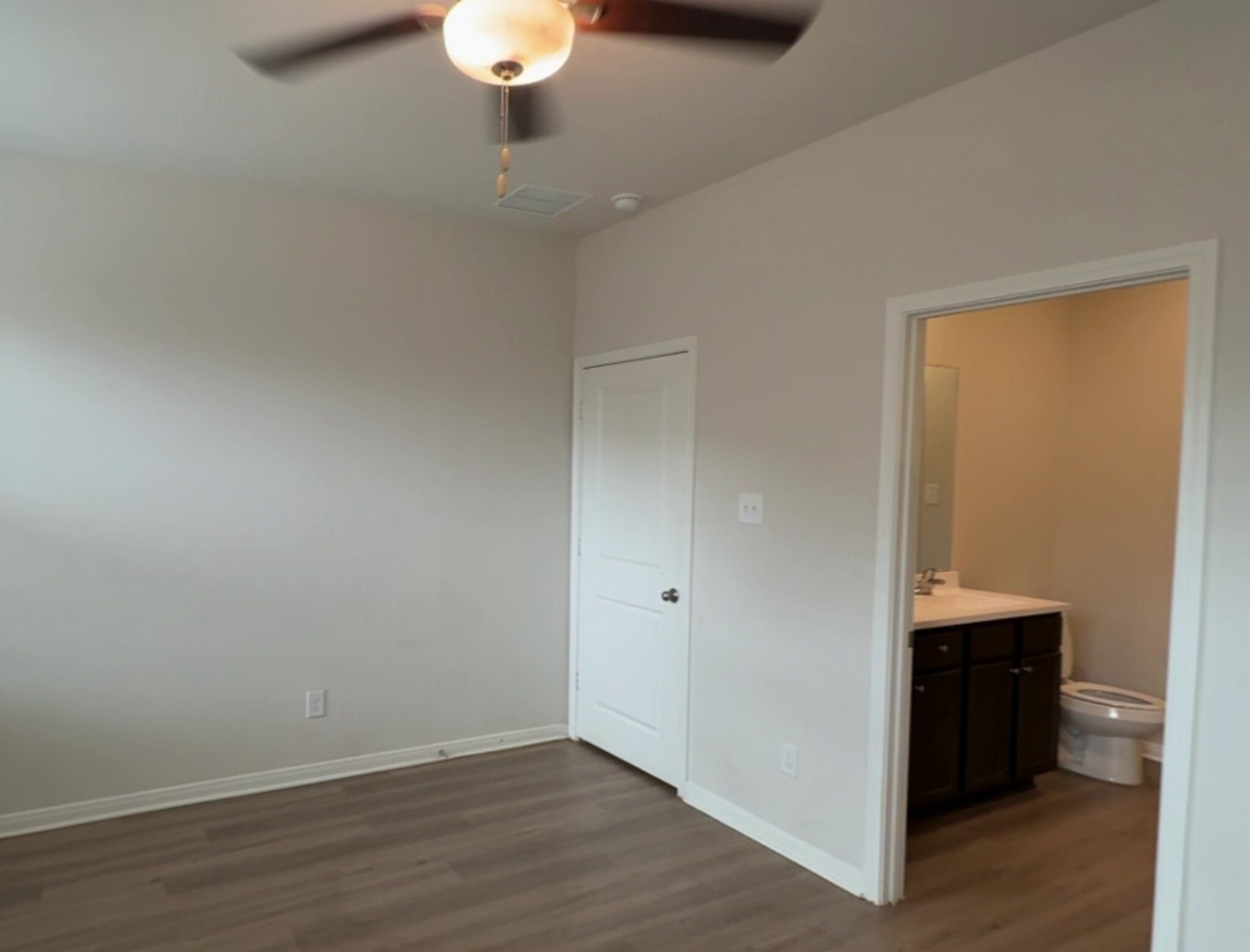 Building Photo - 15534 Caramel Spgs Dr