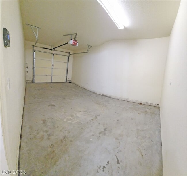 Building Photo - 1971 Teepee Rd