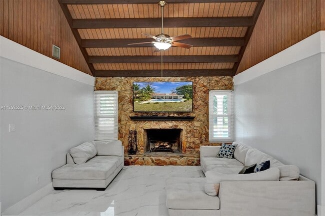 Building Photo - 8350 NW 15th Ct