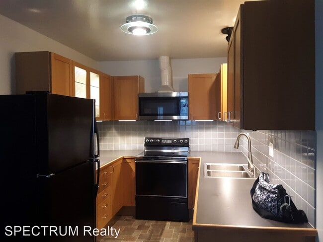 Building Photo - 1 br, 1 bath House - 5516 Armitos #70