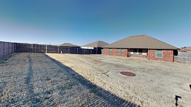 Building Photo - 5717 Gadwall Rd