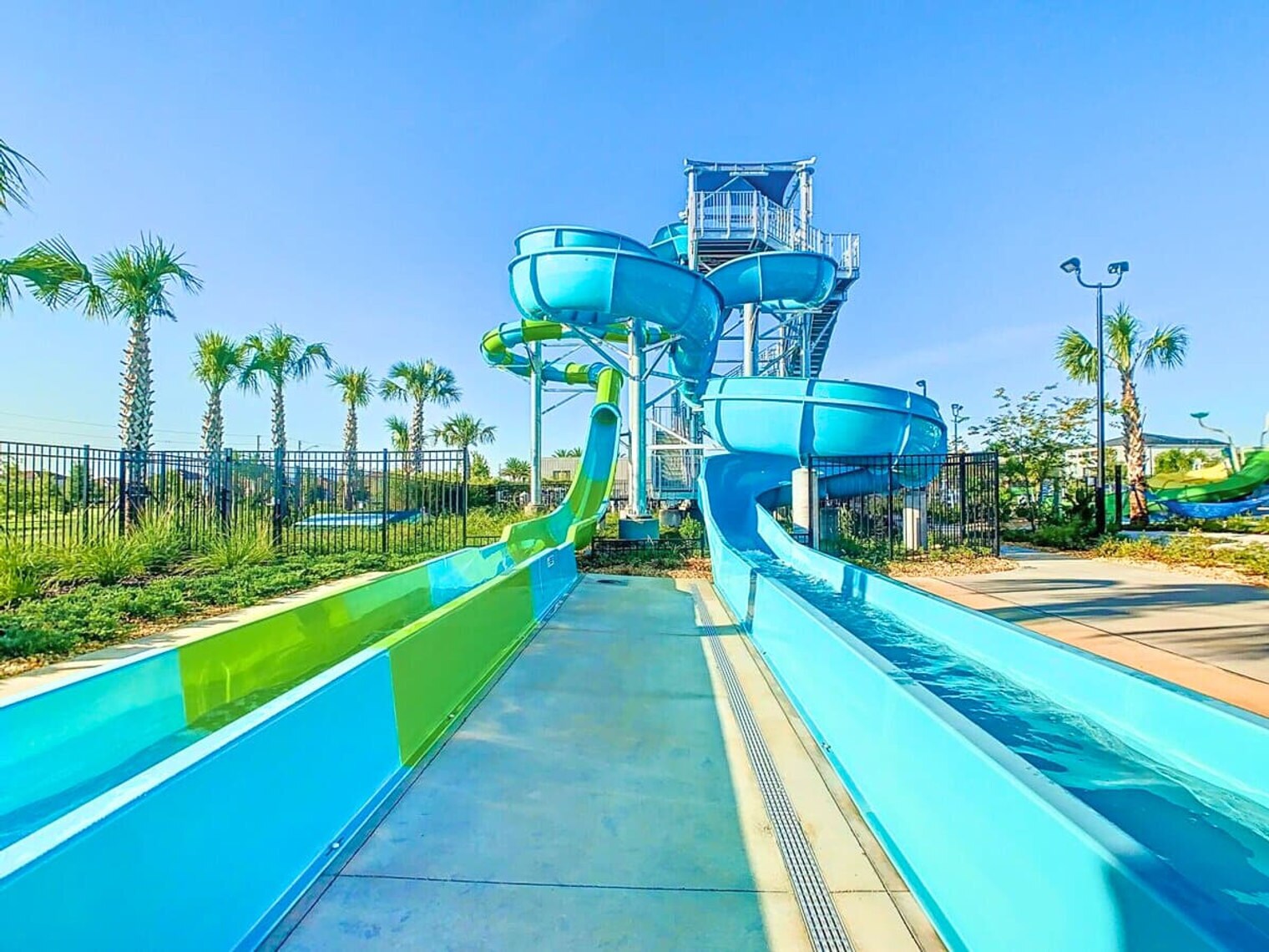 Building Photo - 996 Leader St