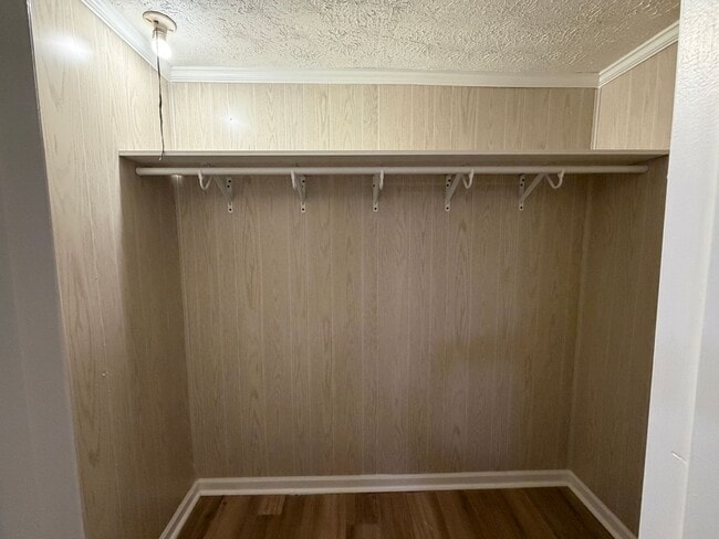 Building Photo - 53 Pelham Heights