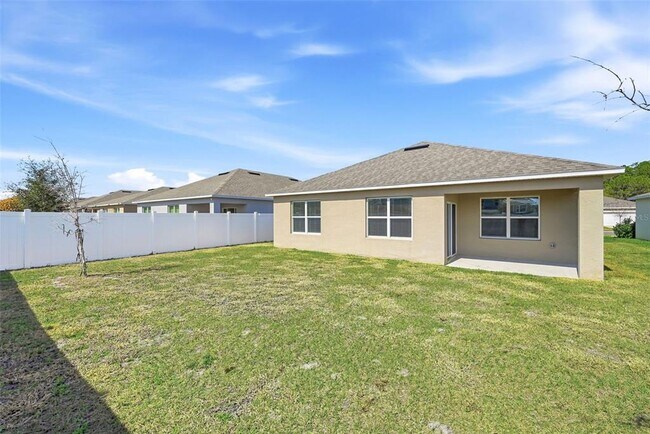 Building Photo - 2725 Dumont Ln