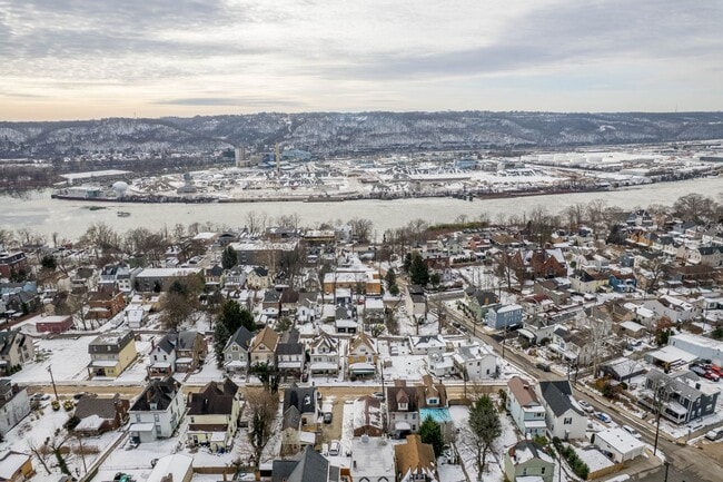 Building Photo - AVAILABLE NOW! Start the New Year in a new home with this STUNNING 2-bedroom in Avalon, ready for...