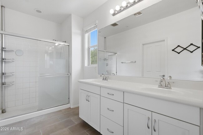 Building Photo - 14870 W Encanto Blvd