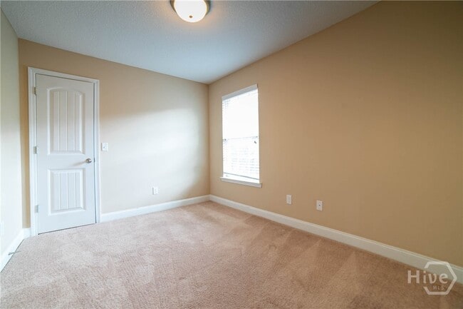 Building Photo - 211 Augusta Way