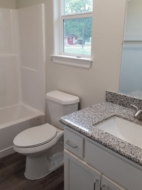 Building Photo - 1607 Waco St