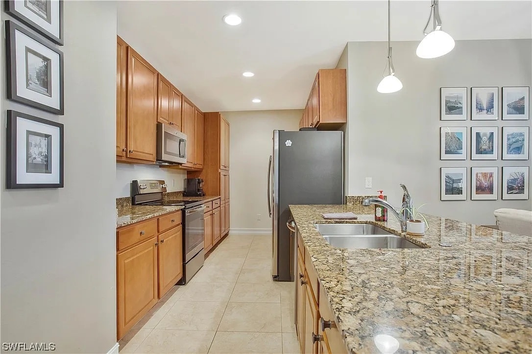 Building Photo - 7972 Bristol Cir