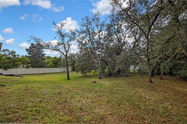 Building Photo - 12052 Jade Ave