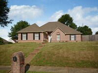 Building Photo - 4 Bed, 2 Bath in Cordova near Walnut Grove