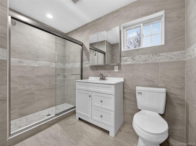 Building Photo - 36 Windmill Ln