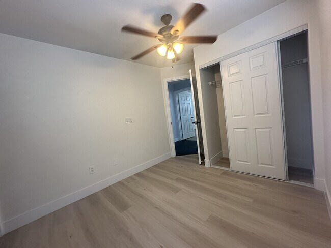 Building Photo - 7288 Quarterhorse Ln