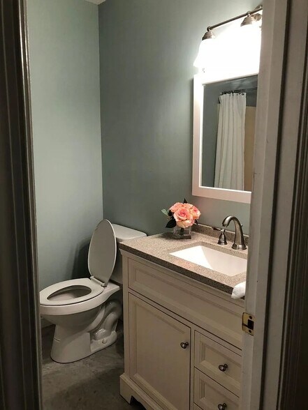 Building Photo - 8509 Long Tom Ct