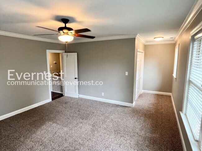 Building Photo - 109 Mayfair Rd