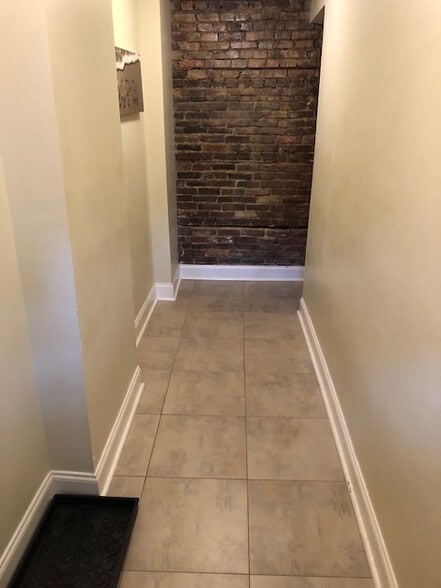 Entryway - 744 S. 6th street