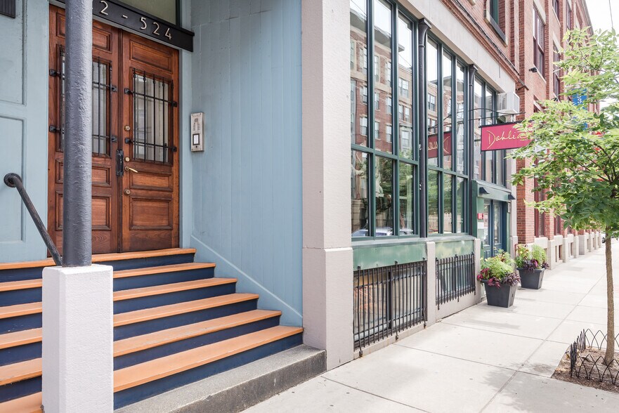 Building Photo - 524 Harrison Ave