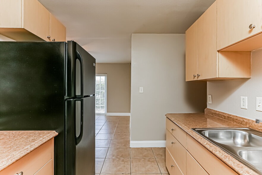 Building Photo - 1270 NW 29th Terrace