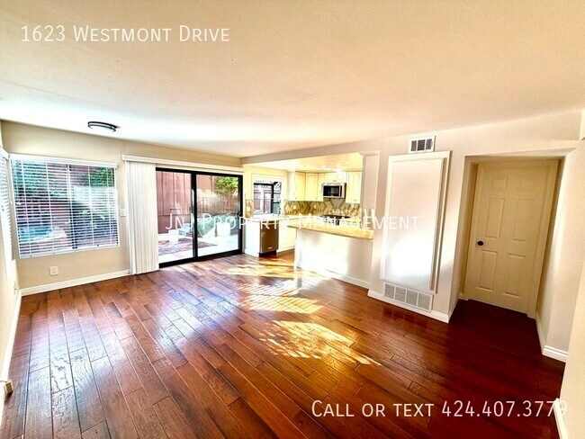 Building Photo - 1623 Westmont Dr