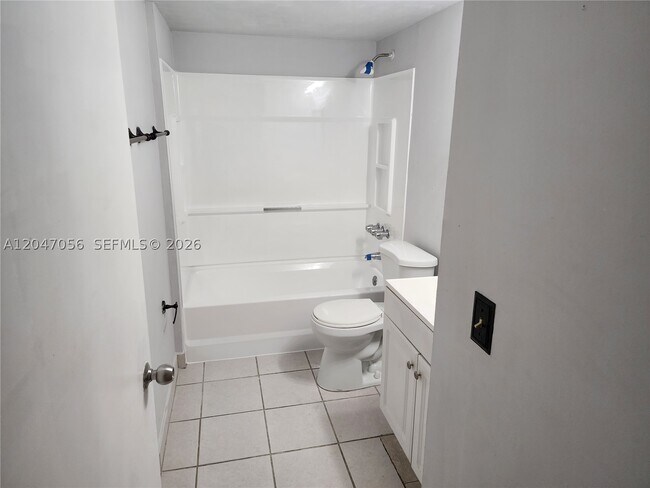 Building Photo - 14901 SW 82nd Terrace
