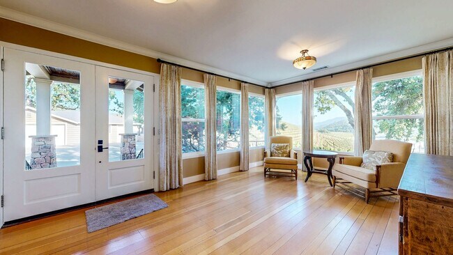 Building Photo - Experience true Wine Country Luxury living...