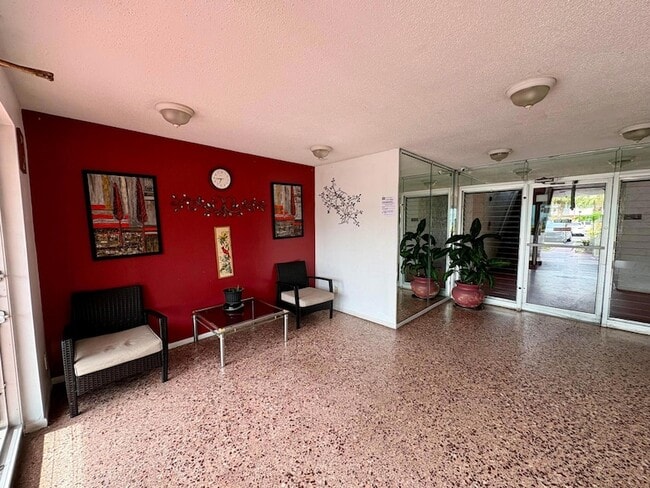 Building Photo - 4140 NW 44th Ave